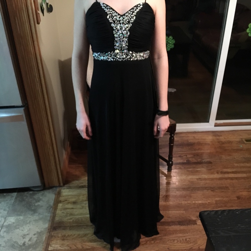 Black jeweled prom dress!